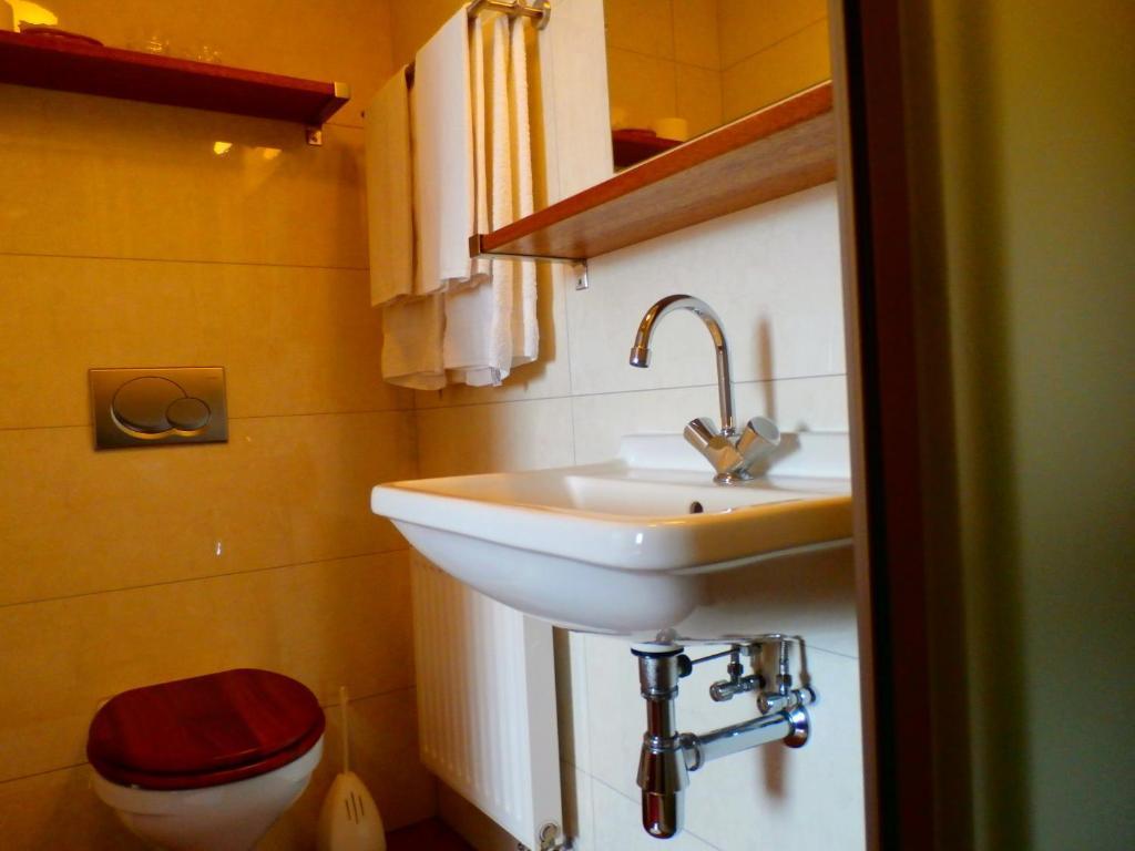 Hotel Heynen Valkenburg aan de Geul Phòng bức ảnh